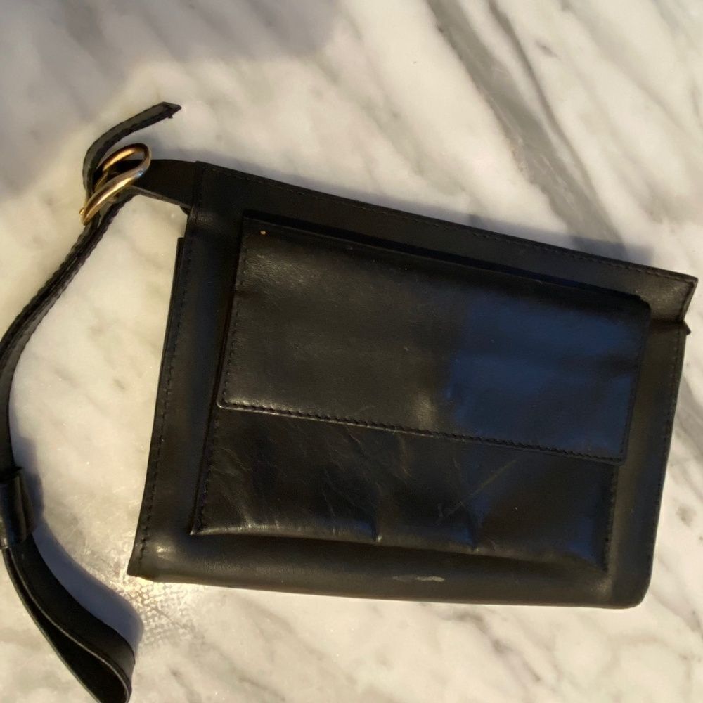 Wristlet Unisex Italian Black Leather Purse Pre-owned